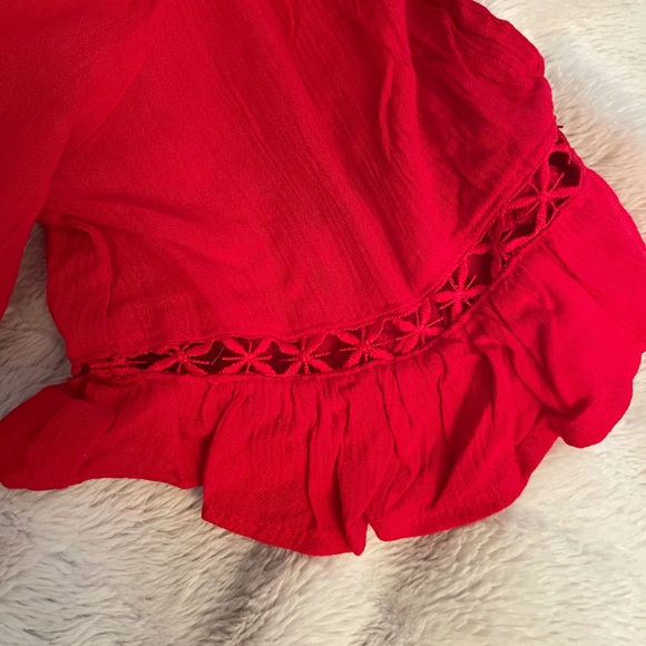 H&M Red Top - Picture 3 of 4